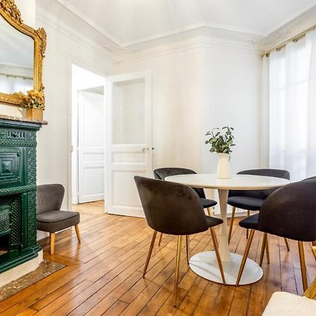 Abbesses - Superbe Appartement Avec Cheminees Paris Exterior foto